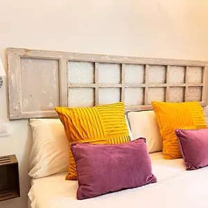  Kwatera prywatna Palace House Hercules -